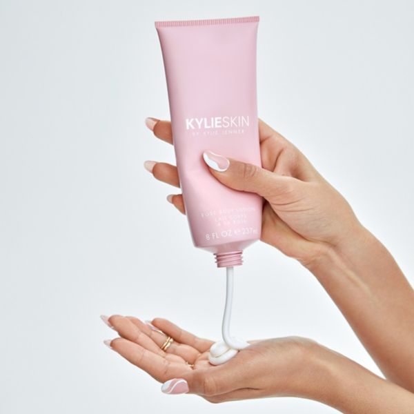Rose Body Lotion Kylie Cosmetics by Kylie Jenner